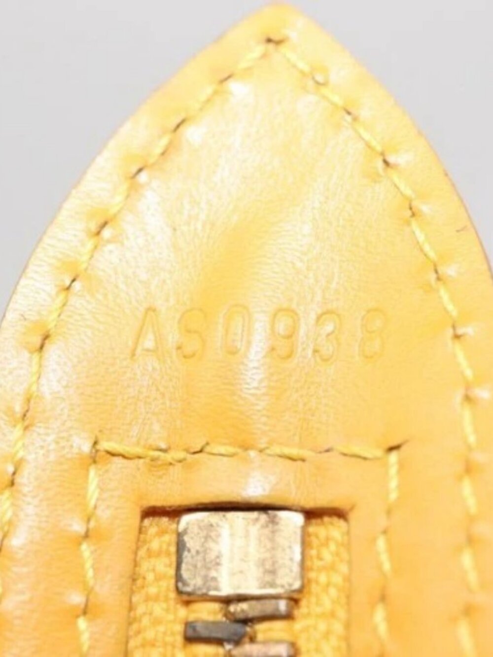 LOUIS VUITTON Epi Saint Jacques Shopping Shoulder Bag Yellow M52269 Auth 171683 - Picture 12 of 16
